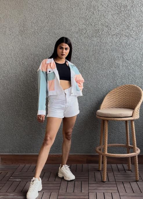 White-a-min C-orduroy Jacket